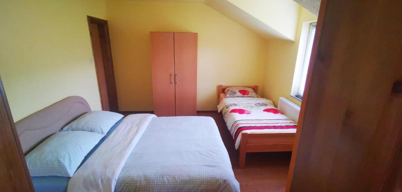 Apartmani Scit Prozor Buitenkant foto